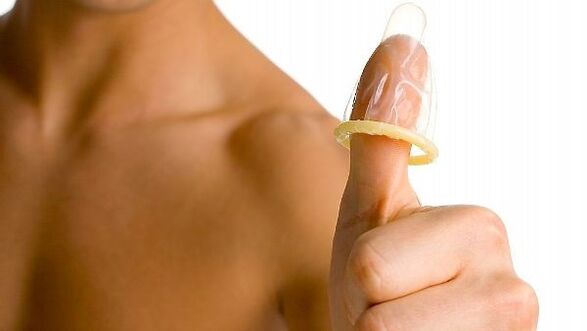 kondóm na prste a zväčšenie penisu tínedžera